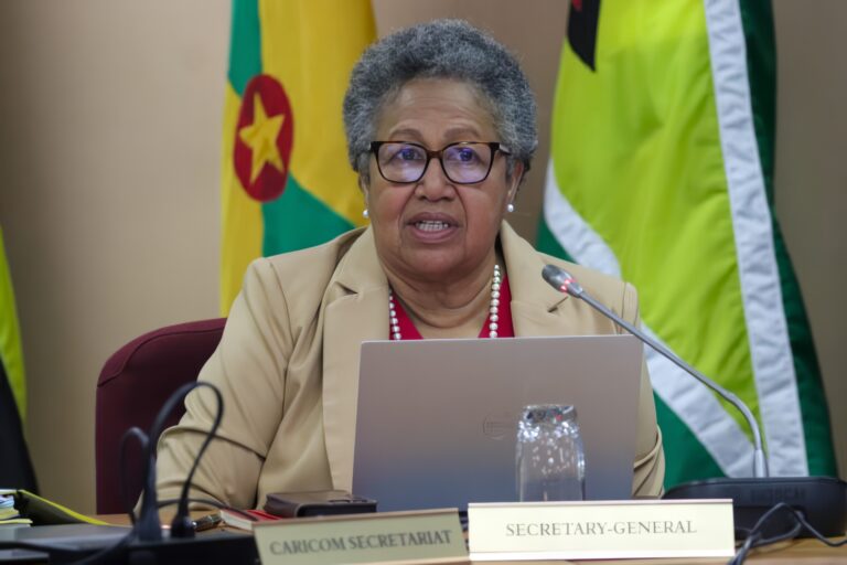 16 jours d’activisme : Le secrétaire général de la CARICOM appelle à mettre fin aux violences numériques faites aux femmes et aux filles