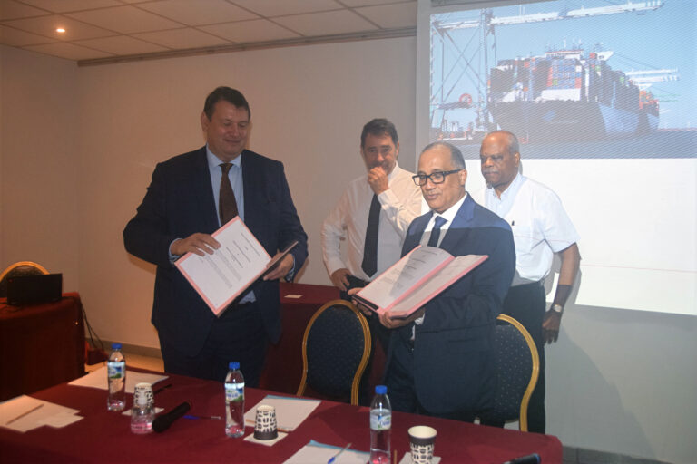 Une convention pour “renforcer le partenariat” entre le Grand Port de Martinique avec le Grand Port de Marseille, selon les responsables