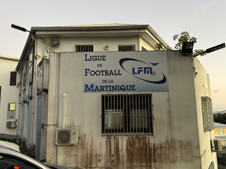 La ligue de Football de Guadeloupe est placée en liquidation judiciaire. La Ligue de Martinique en sursit