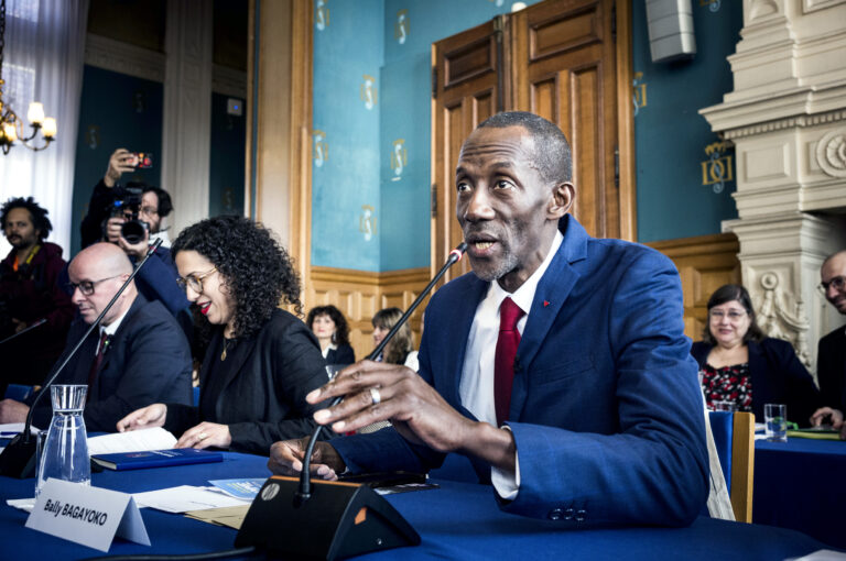 “Tribu”, “grands singes”… Sur CNews, le maire LFI de Saint-Denis, Bally Bagayoko victime d’une campagne raciste