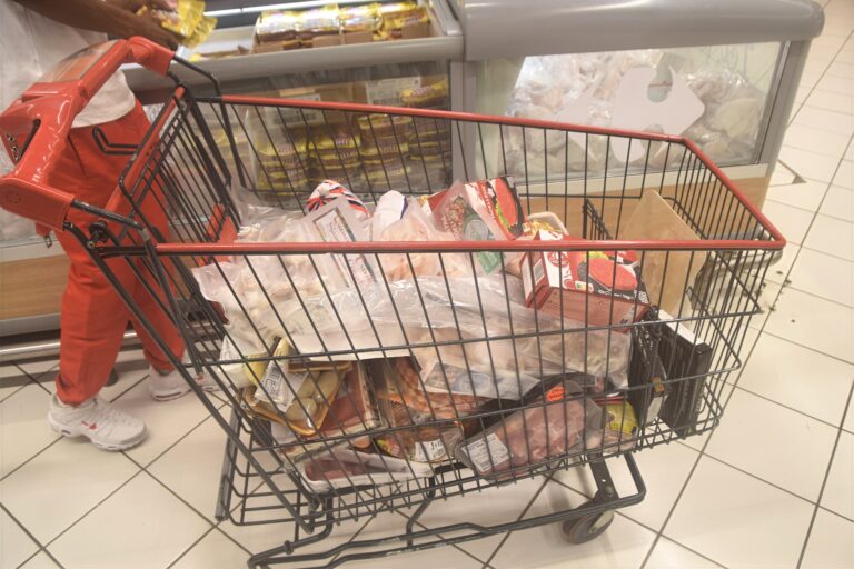 La vie chère revient à la une. À quand un vrai contrôle des prix ?