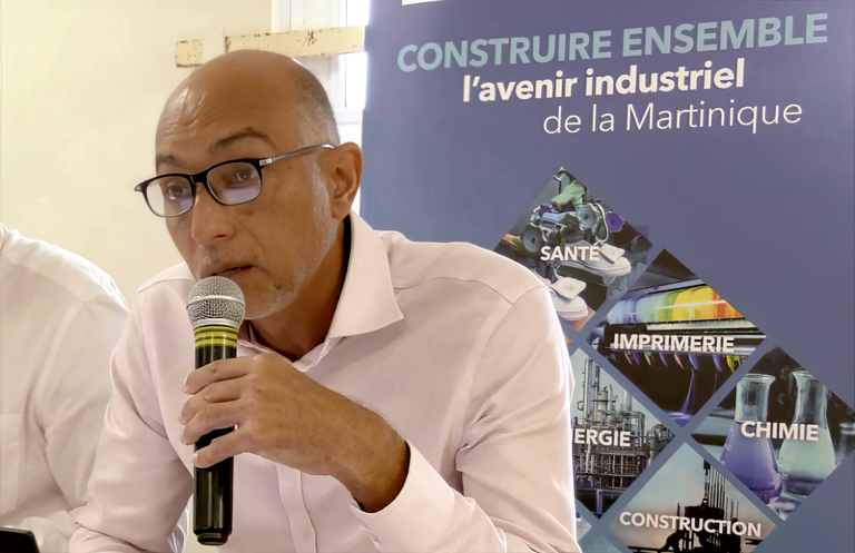 Charles Larcher (AMPI) - Antilla